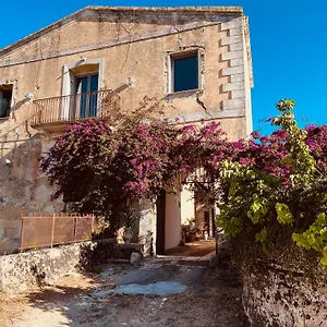 Appartement Baglio Colonna - Nature Noble Boutique, Partinico